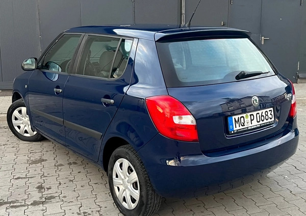 Skoda Fabia cena 16999 przebieg: 129900, rok produkcji 2010 z Wałbrzych małe 562